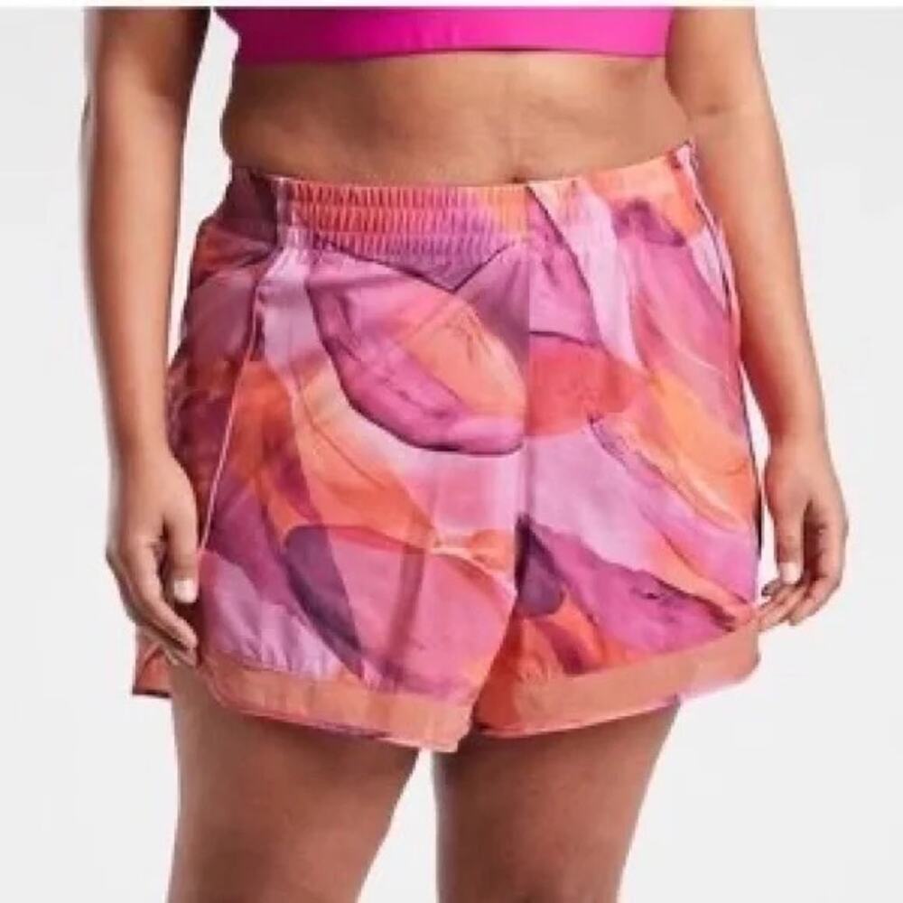 NEW Athleta Printed Mesh Racer Run 4" Shorts Size 1X Gym Workout Exercise Active